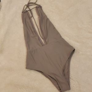 Aeria one piece halter swimsuit small